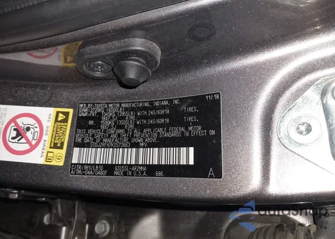 2019 Toyota Highlander Xle from USA, damaged, VIN 5TDJZRFH7KS572663